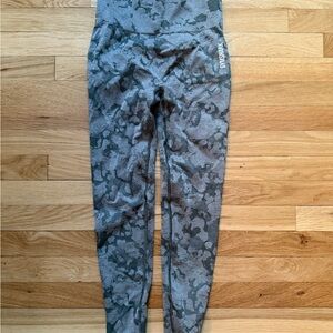Gym Shark Adapt Camo seamless Leggings